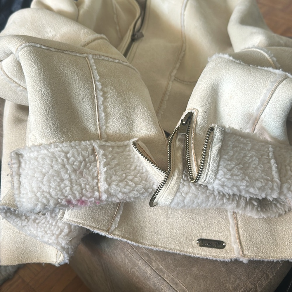Cute jacket - Picture 8 of 12